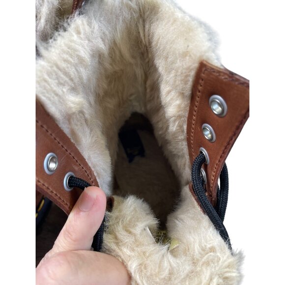 Dr. Martens Womans Brown Faux Leather Fur Lined Ankle Boots Size 6L SKU 8728 - Picture 12 of 16